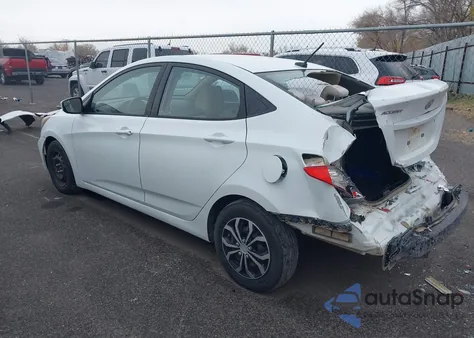 2014 Hyundai Accent Gls z USA, uszkodzony, nr VIN KMHCT4AE3EU714089